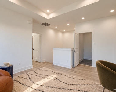 4425 Providence Street - Photo Thumbnail 20