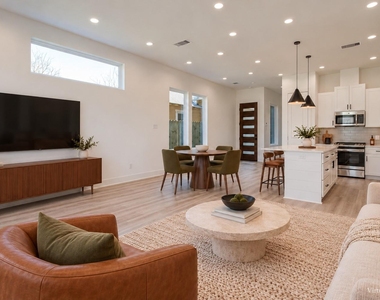 4425 Providence Street - Photo Thumbnail 4
