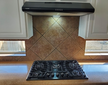 3310 Manor Tree Lane - Photo Thumbnail 17