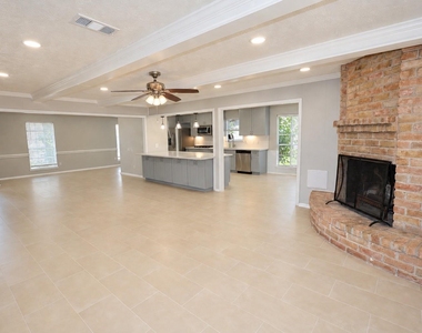 12034 Meadowdale Drive - Photo Thumbnail 2