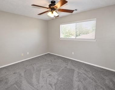 12034 Meadowdale Drive - Photo Thumbnail 20