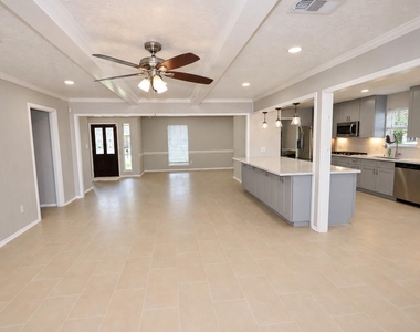 12034 Meadowdale Drive - Photo Thumbnail 3