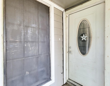 6109 Arthington Street - Photo Thumbnail 2