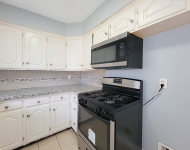 6109 Arthington Street - Photo Thumbnail 19