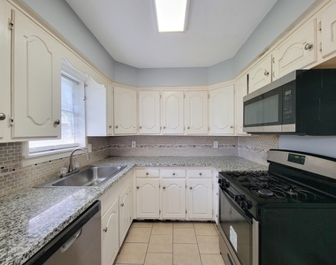 6109 Arthington Street - Photo Thumbnail 17