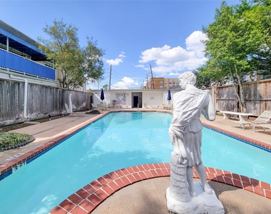 2600 Bellefontaine Street - Photo Thumbnail 35