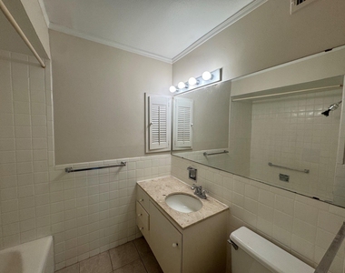 2600 Bellefontaine Street - Photo Thumbnail 24