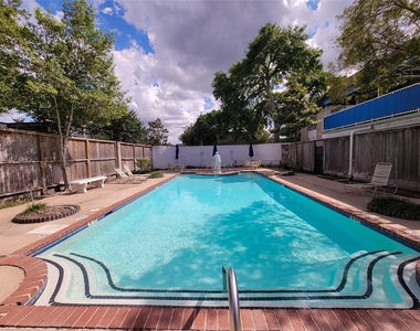 2600 Bellefontaine Street - Photo Thumbnail 34