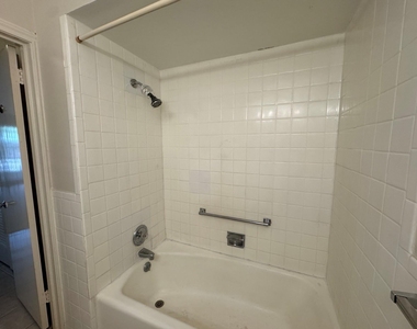 2600 Bellefontaine Street - Photo Thumbnail 25