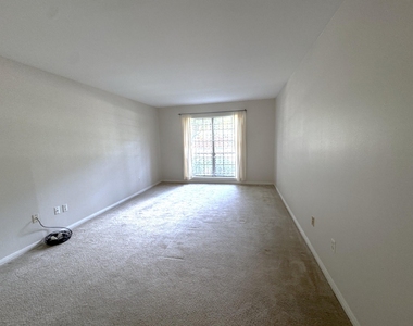 2600 Bellefontaine Street - Photo Thumbnail 21