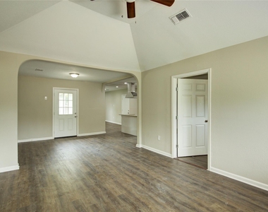 5406 Bataan Road - Photo Thumbnail 5
