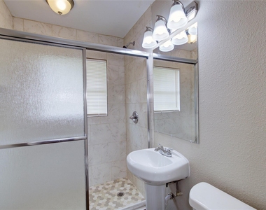 5406 Bataan Road - Photo Thumbnail 22