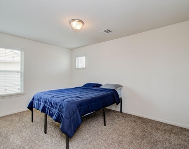 5515 Bayleys Court - Photo Thumbnail 35