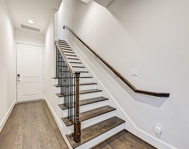2034 Waterloo Station Road - Photo Thumbnail 5