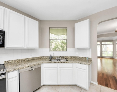 4615 Jaymar Drive - Photo Thumbnail 15