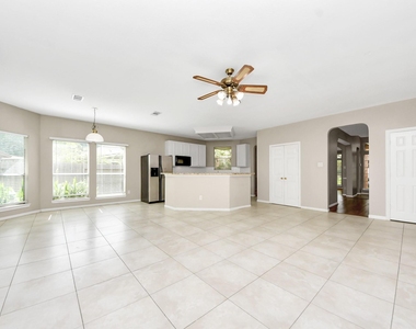 4615 Jaymar Drive - Photo Thumbnail 10