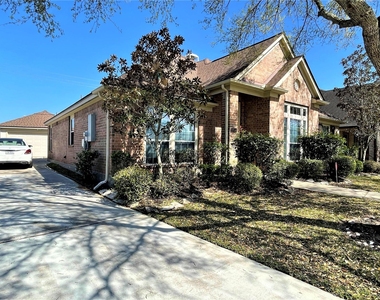 1854 Silent Shore Court - Photo Thumbnail 2