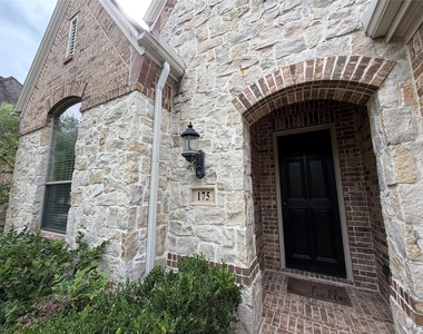 175 Oarwood Place - Photo Thumbnail 27