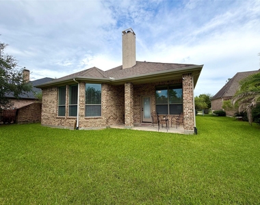 175 Oarwood Place - Photo Thumbnail 28