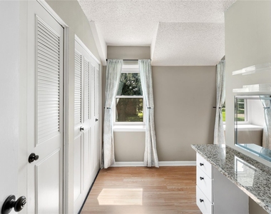 2334 Triway Lane - Photo Thumbnail 27