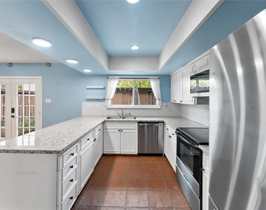2334 Triway Lane - Photo Thumbnail 13