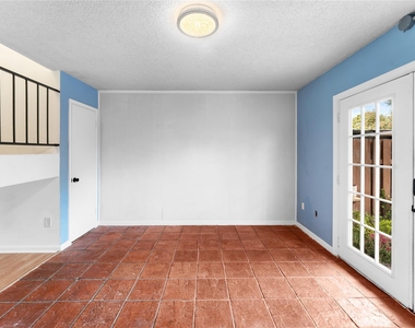 2334 Triway Lane - Photo Thumbnail 20