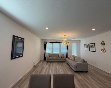 21707 Shadowbrook Birch Drive - Photo Thumbnail 5
