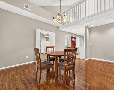 2115 Echo Ridge Ridge - Photo Thumbnail 14