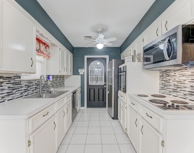 4812 Ivy Street - Photo Thumbnail 14