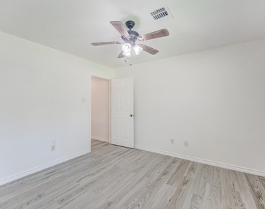 4812 Ivy Street - Photo Thumbnail 21