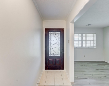 4812 Ivy Street - Photo Thumbnail 5