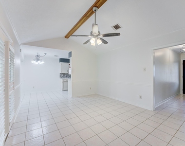 4812 Ivy Street - Photo Thumbnail 10