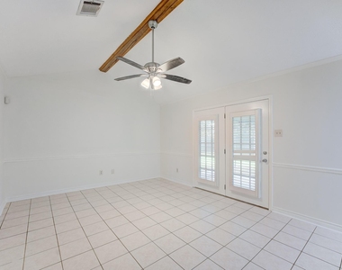 4812 Ivy Street - Photo Thumbnail 9
