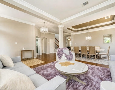 1332 Dorothy Street - Photo Thumbnail 6