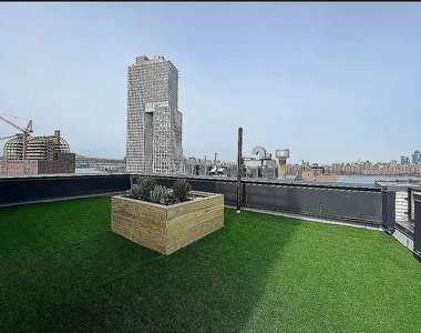 74 North 1st Street - Photo Thumbnail 10