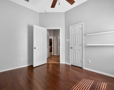 2335 Morgan Ridge Lane - Photo Thumbnail 25