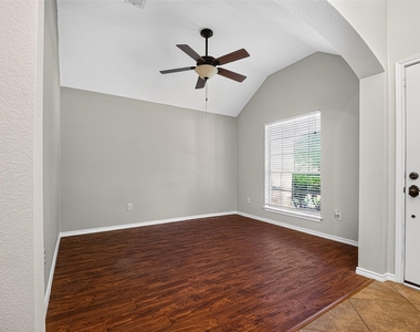 2335 Morgan Ridge Lane - Photo Thumbnail 4