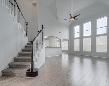 9519 Stone Terrace Court - Photo Thumbnail 13