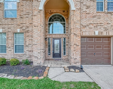 9519 Stone Terrace Court - Photo Thumbnail 2