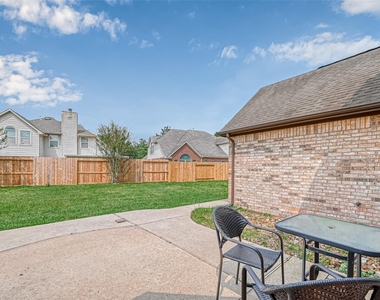 9519 Stone Terrace Court - Photo Thumbnail 44