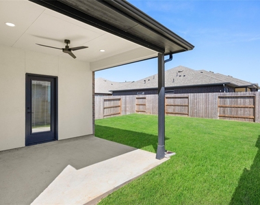 2708 Sunrise Breeze Drive - Photo Thumbnail 32