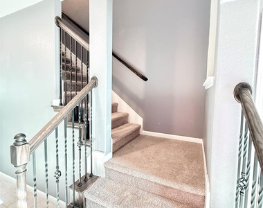 18669 Blue Spruce Lane - Photo Thumbnail 6