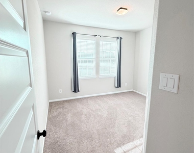 18669 Blue Spruce Lane - Photo Thumbnail 1
