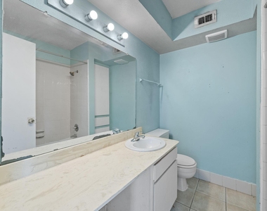 4649 Wild Indigo Street - Photo Thumbnail 3