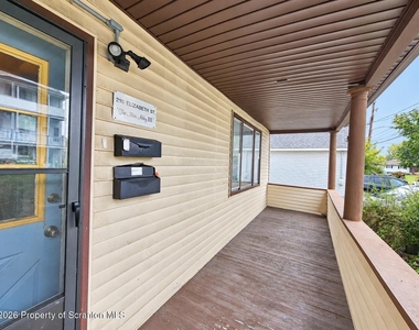 216 Elizabeth Street - Photo Thumbnail 1
