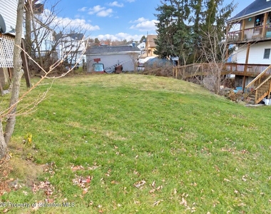 216 Elizabeth Street - Photo Thumbnail 6