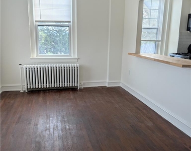 1458 Northampton Street - Photo Thumbnail 3