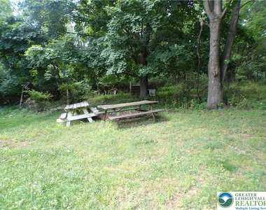 7877 Gun Club Road - Photo Thumbnail 4