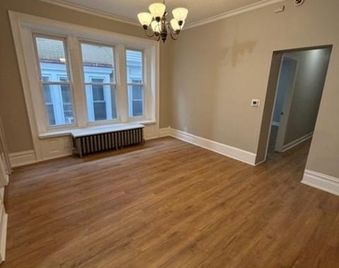 19 S Madison Street - Photo Thumbnail 6