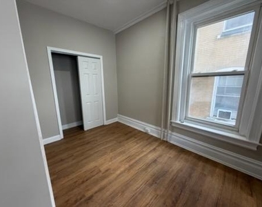 19 S Madison Street - Photo Thumbnail 12